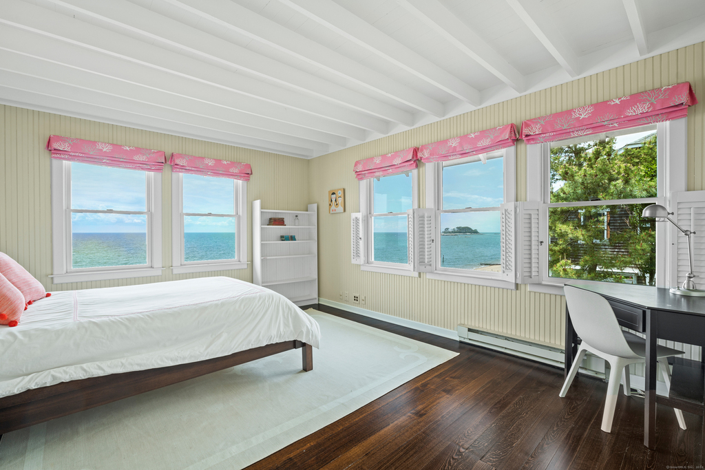 118 Middle Beach Road - Photo 16