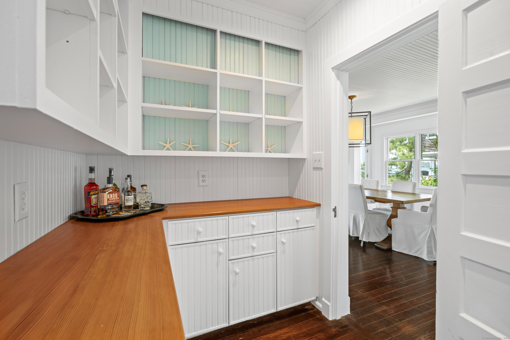 118 Middle Beach Road - Photo 14
