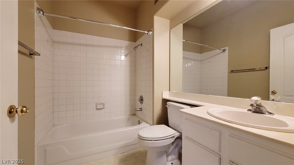 1900 N Torrey Pines Drive - Photo 10