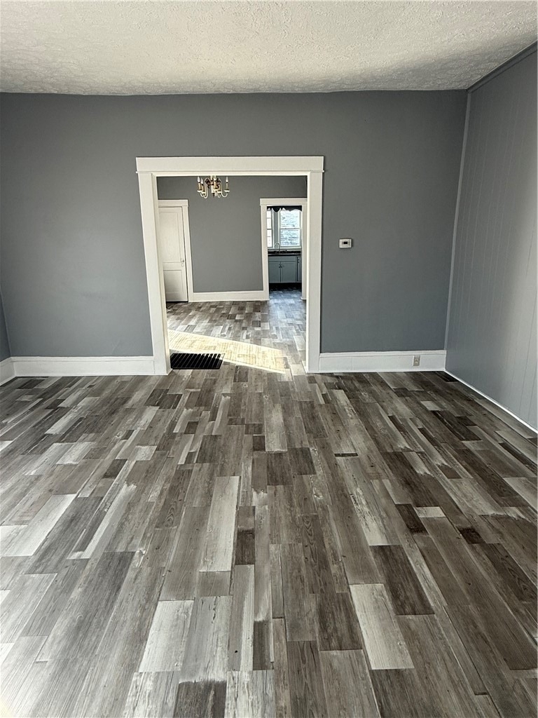 247 Princeton Avenue - Photo 2