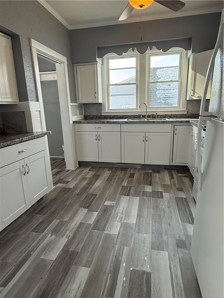 247 Princeton Avenue - Photo 4