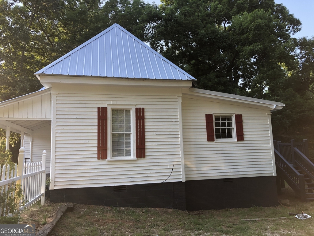 164 Glenn Carrie Road - Photo 0