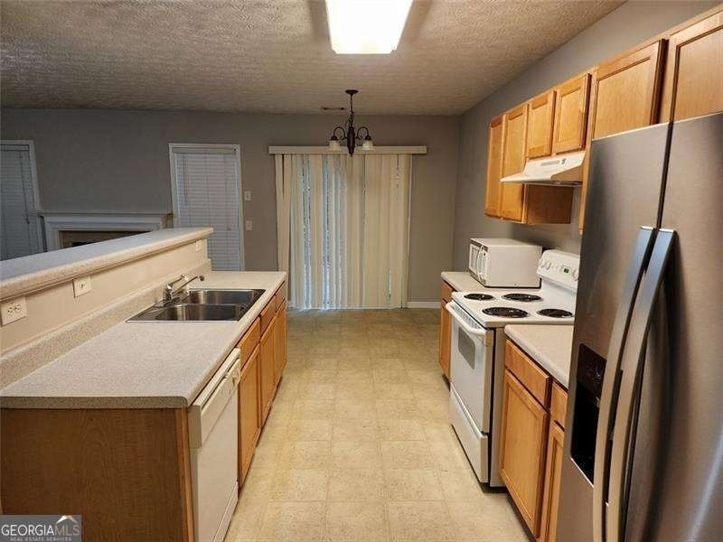 6129 Brookechase Lane - Photo 5