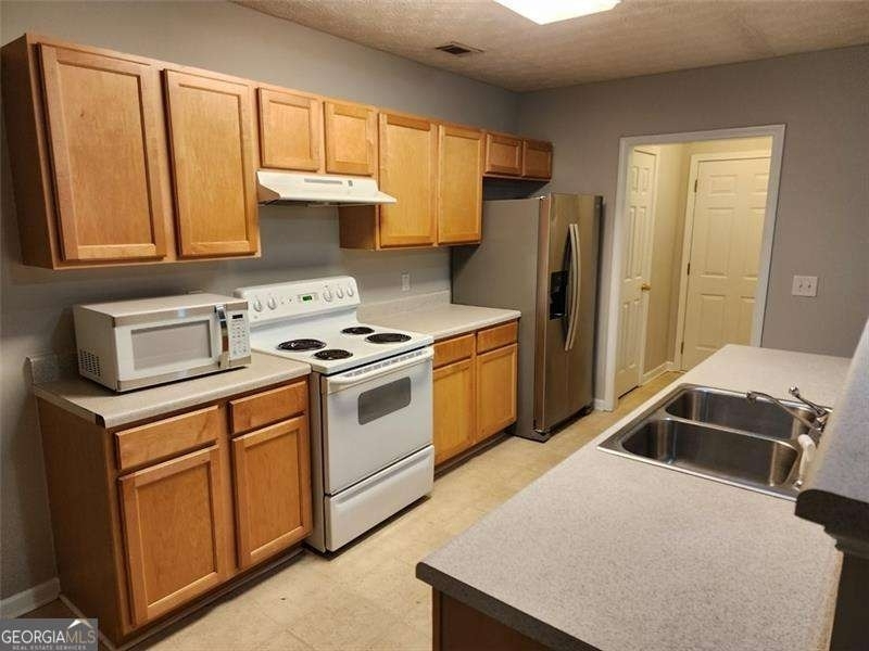 6129 Brookechase Lane - Photo 3