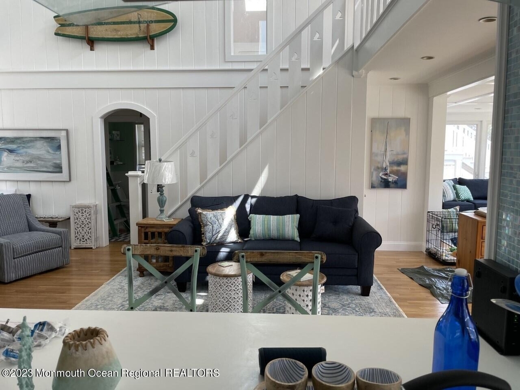 17 1st Avenue - Photo 9