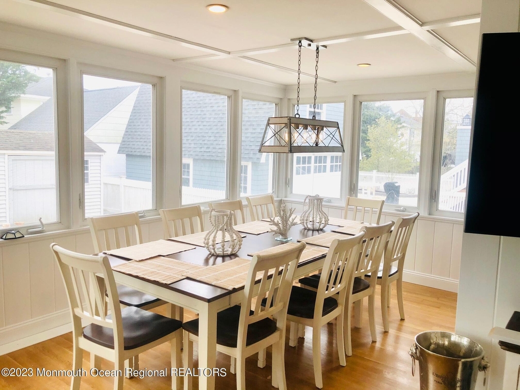 17 1st Avenue - Photo 19