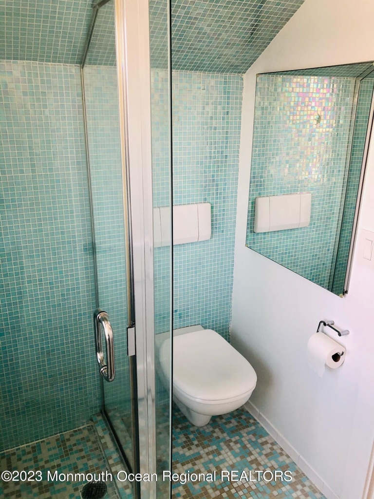 17 1st Avenue - Photo 35