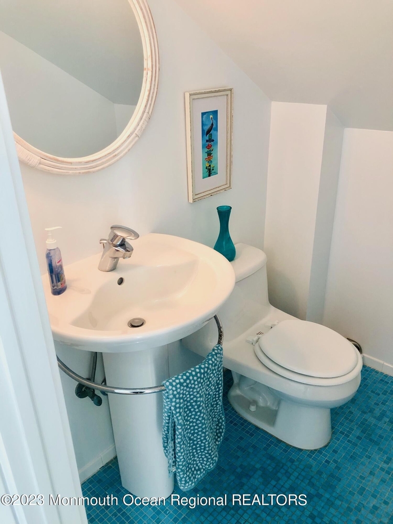 17 1st Avenue - Photo 34