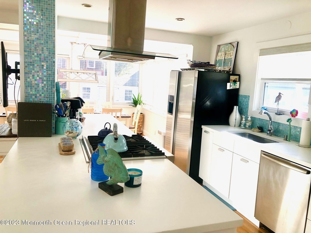 17 1st Avenue - Photo 21