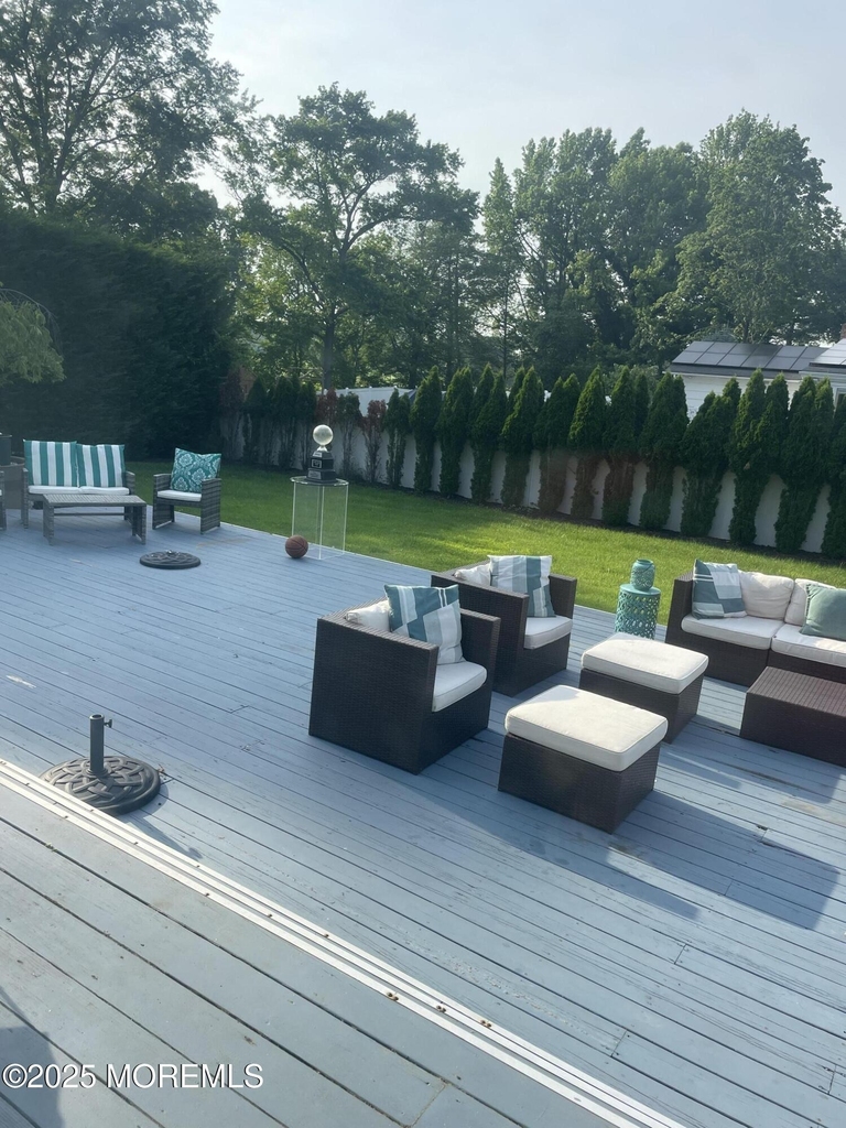 506 Roseld Avenue - Photo 2