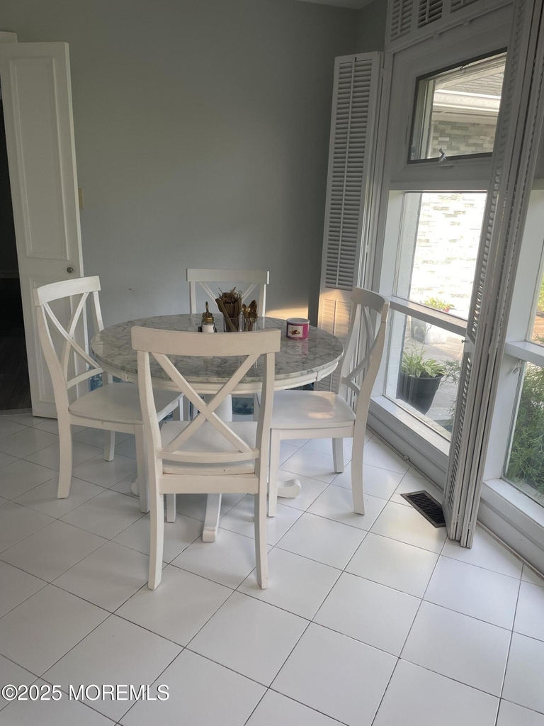 506 Roseld Avenue - Photo 7