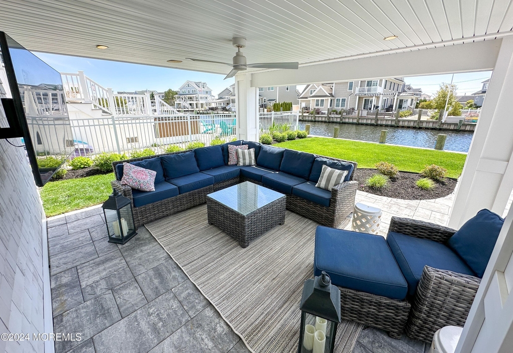 520 Normandy Drive - Photo 8