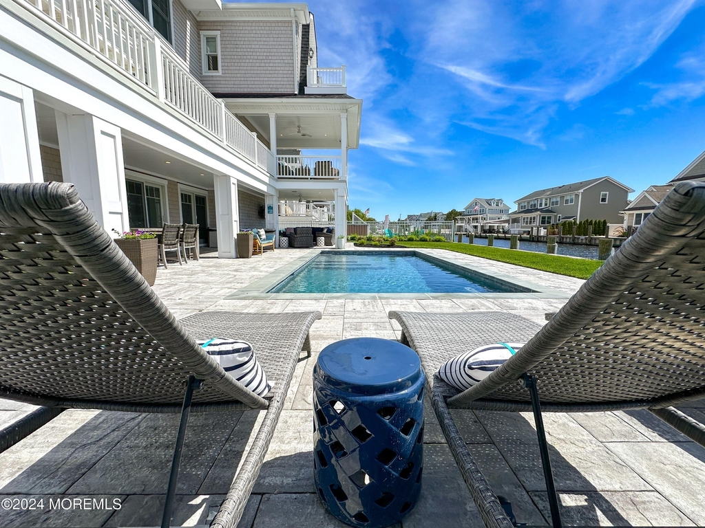 520 Normandy Drive - Photo 5
