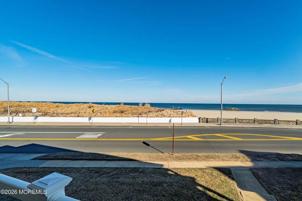 809 Ocean Avenue - Photo 2