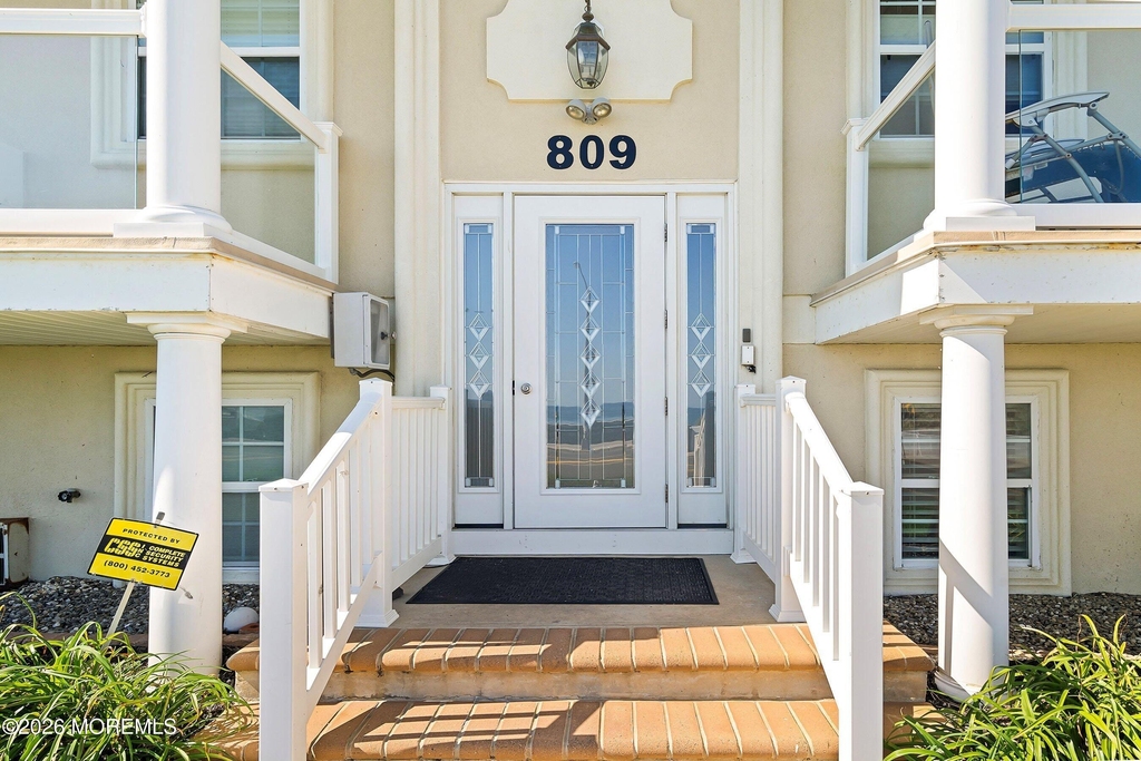 809 Ocean Avenue - Photo 19