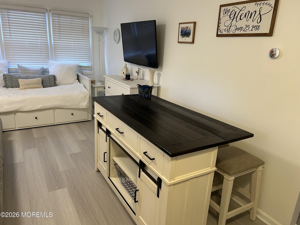 1804 Grand Central Avenue - Photo 2