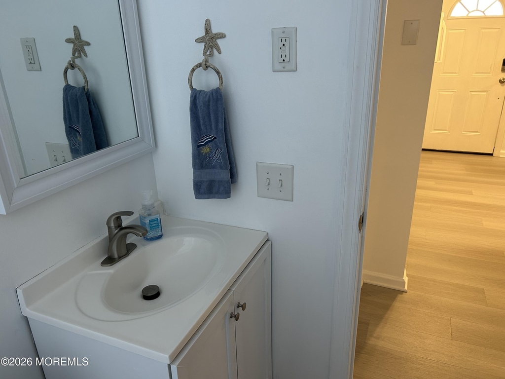 1804 Grand Central Avenue - Photo 6