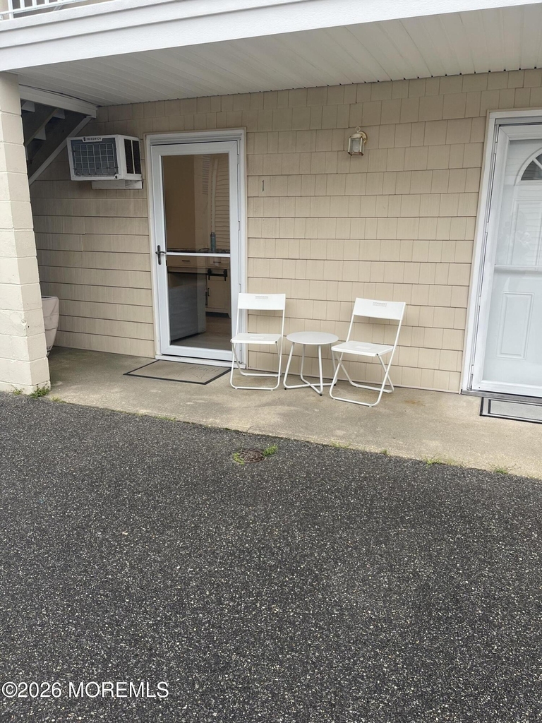 1804 Grand Central Avenue - Photo 9