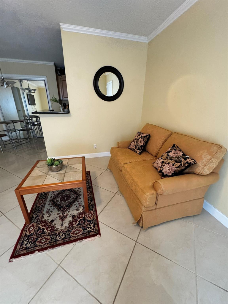 2171 Ne 66th Street - Photo 6