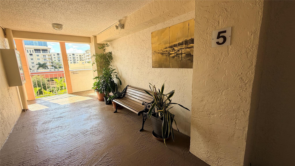 1731 Se 15th Street - Photo 11