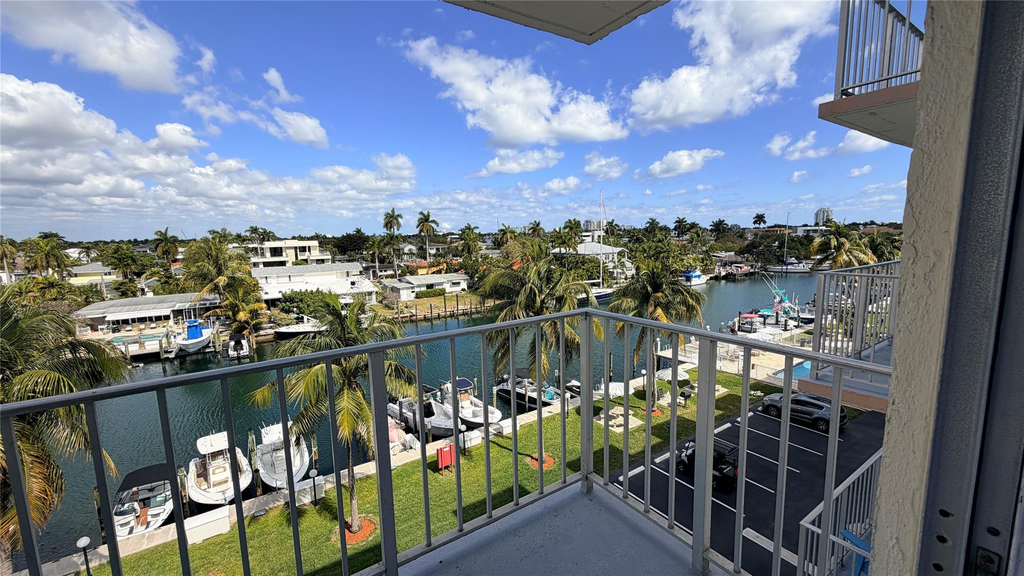 1731 Se 15th Street - Photo 9