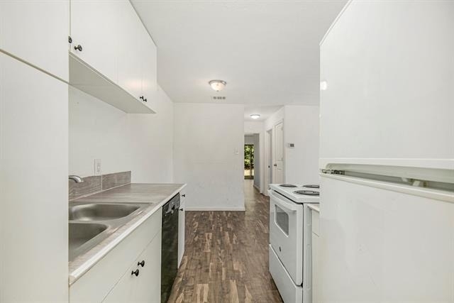 6000 Calloway Court - Photo 11