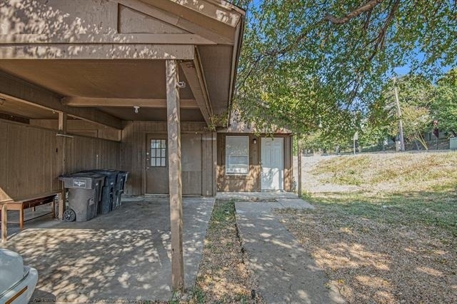 6000 Calloway Court - Photo 1