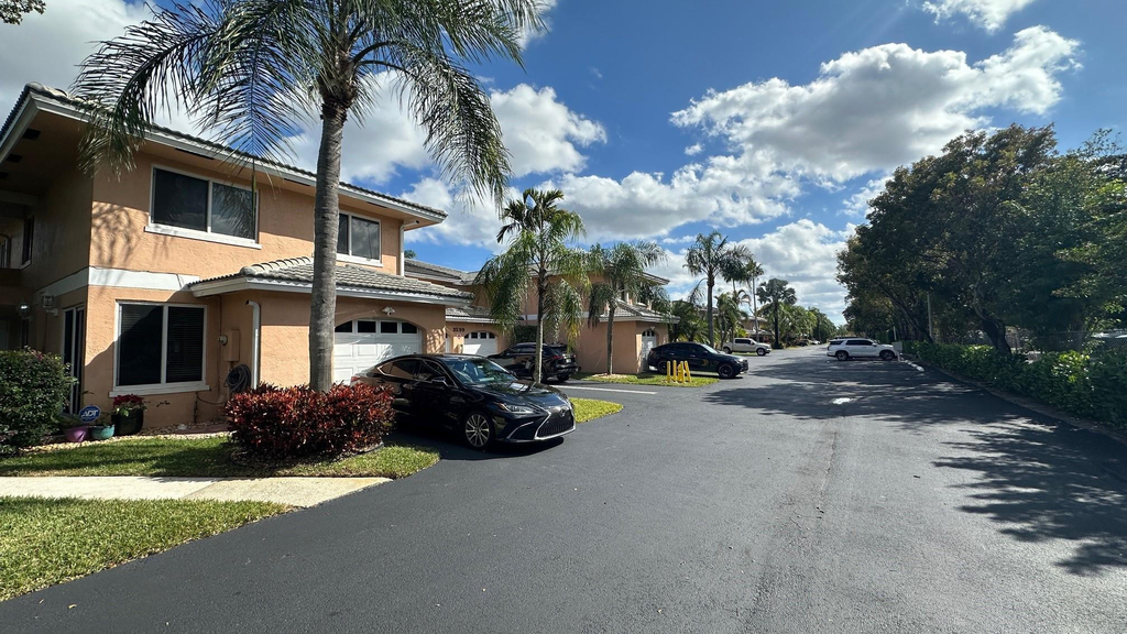 3299 Nw 44th Street - Photo 24