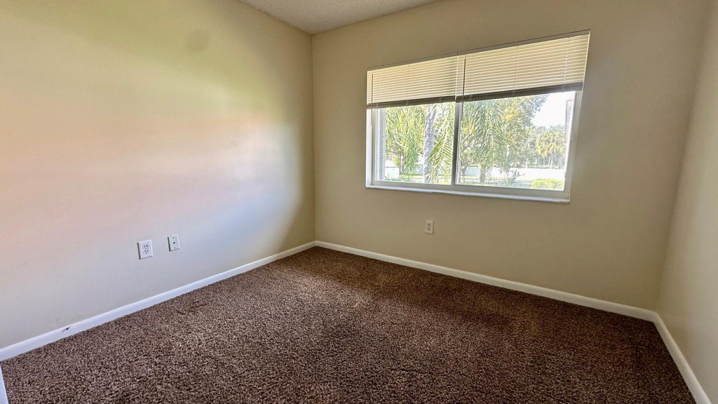 3299 Nw 44th Street - Photo 17
