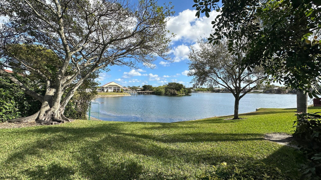 3299 Nw 44th Street - Photo 0