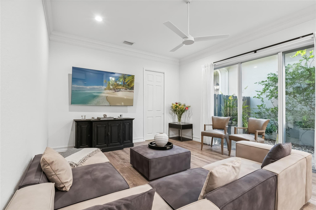 2602 Players Court - Photo 11