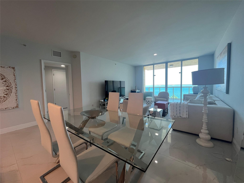 2650 Lake Shore Drive - Photo 20