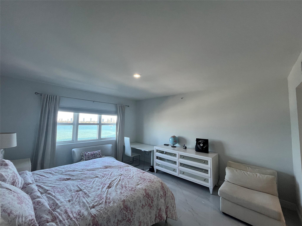 2650 Lake Shore Drive - Photo 26