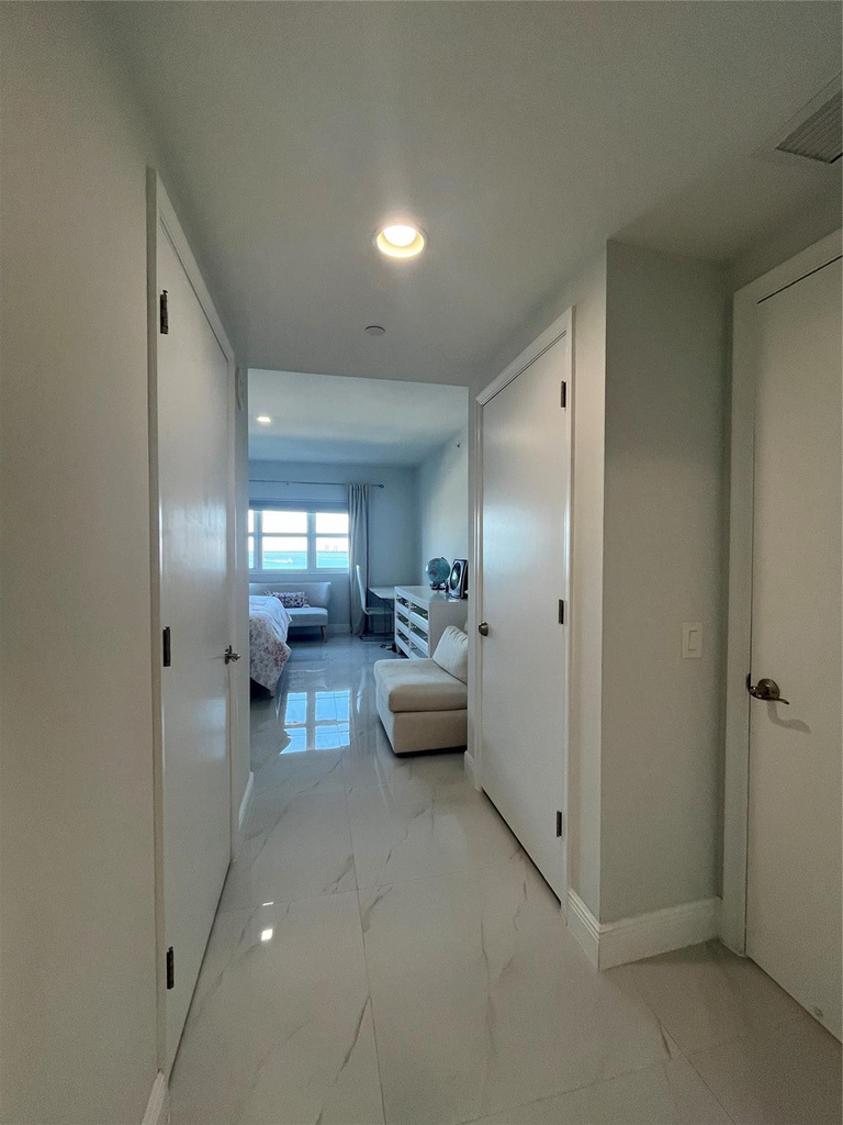 2650 Lake Shore Drive - Photo 24