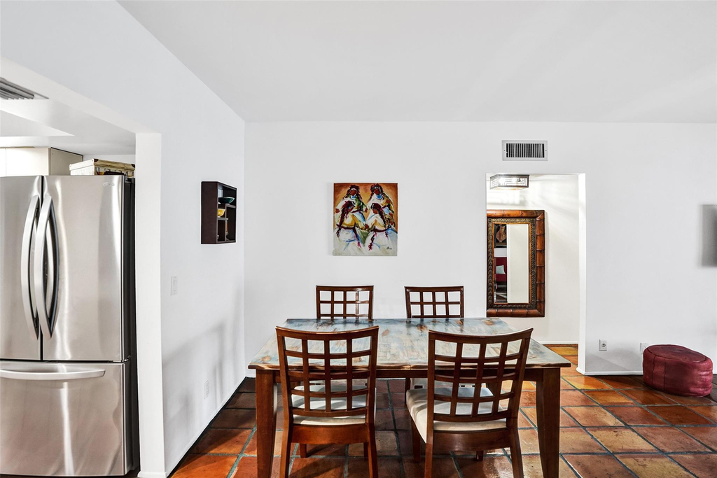 1212 Se 2nd Court - Photo 28
