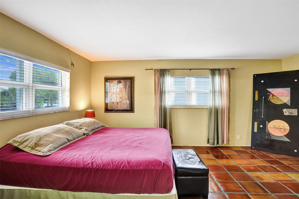 1212 Se 2nd Court - Photo 16