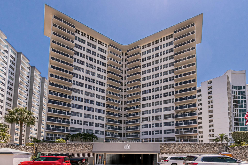 3700 Galt Ocean Drive - Photo 32