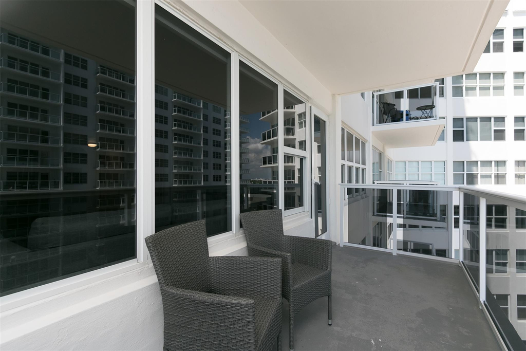 3700 Galt Ocean Drive - Photo 28