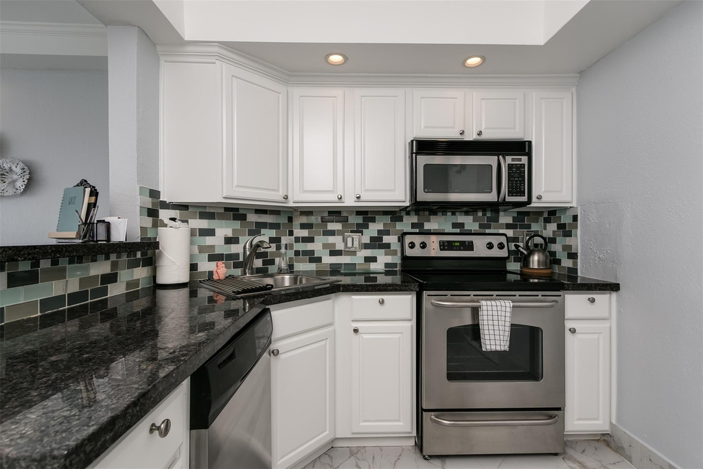 3700 Galt Ocean Drive - Photo 3