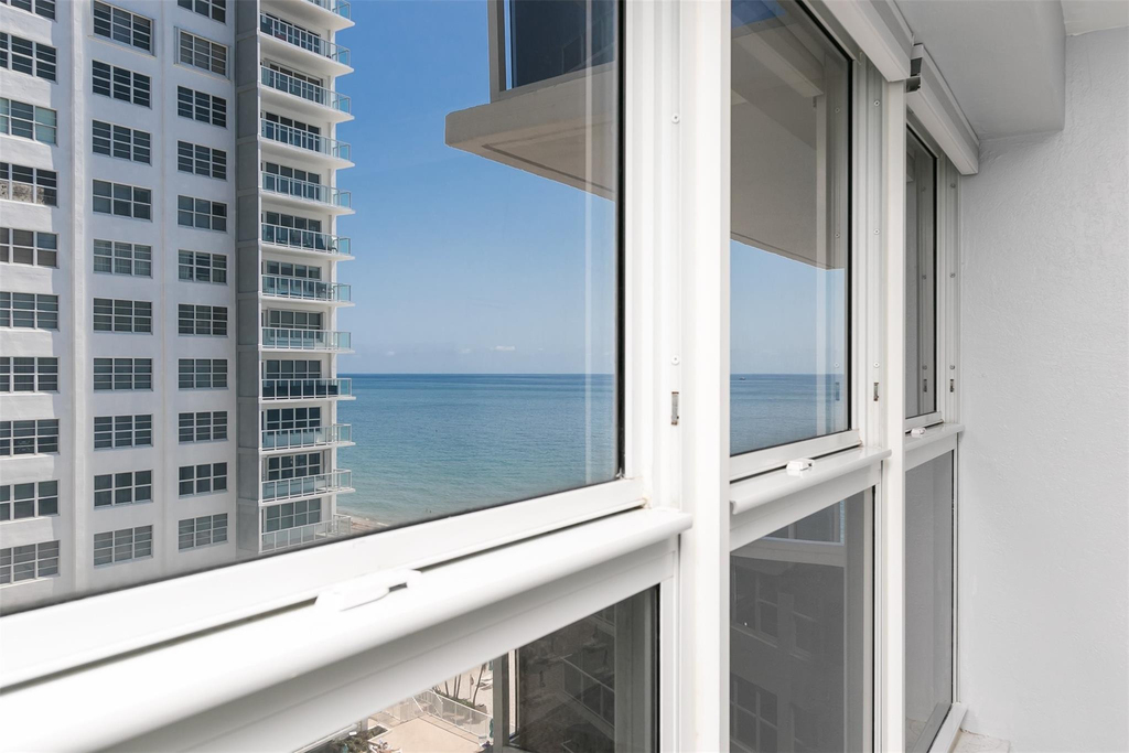 3700 Galt Ocean Drive - Photo 24