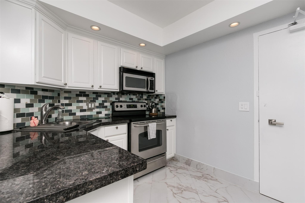 3700 Galt Ocean Drive - Photo 7
