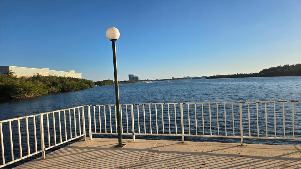 300 Bayview Drive - Photo 41