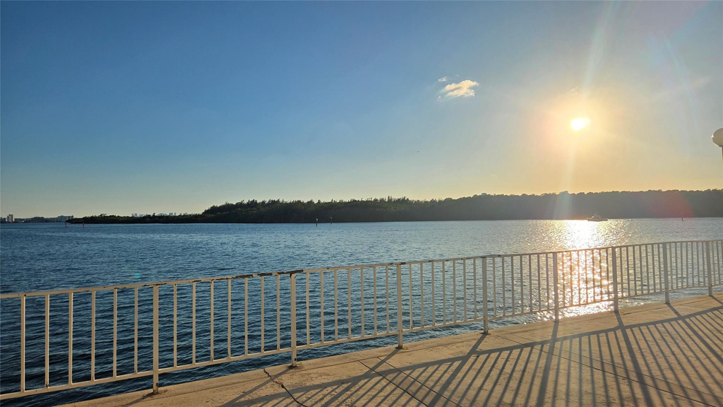 300 Bayview Drive - Photo 42
