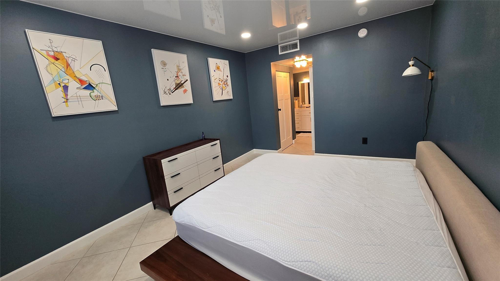 300 Bayview Drive - Photo 28