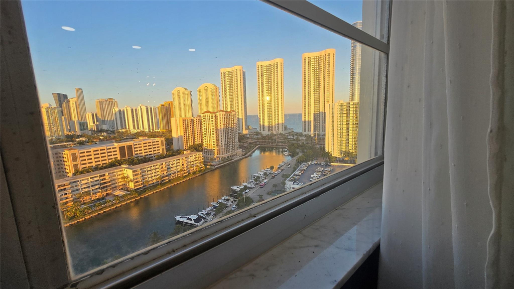 300 Bayview Drive - Photo 26