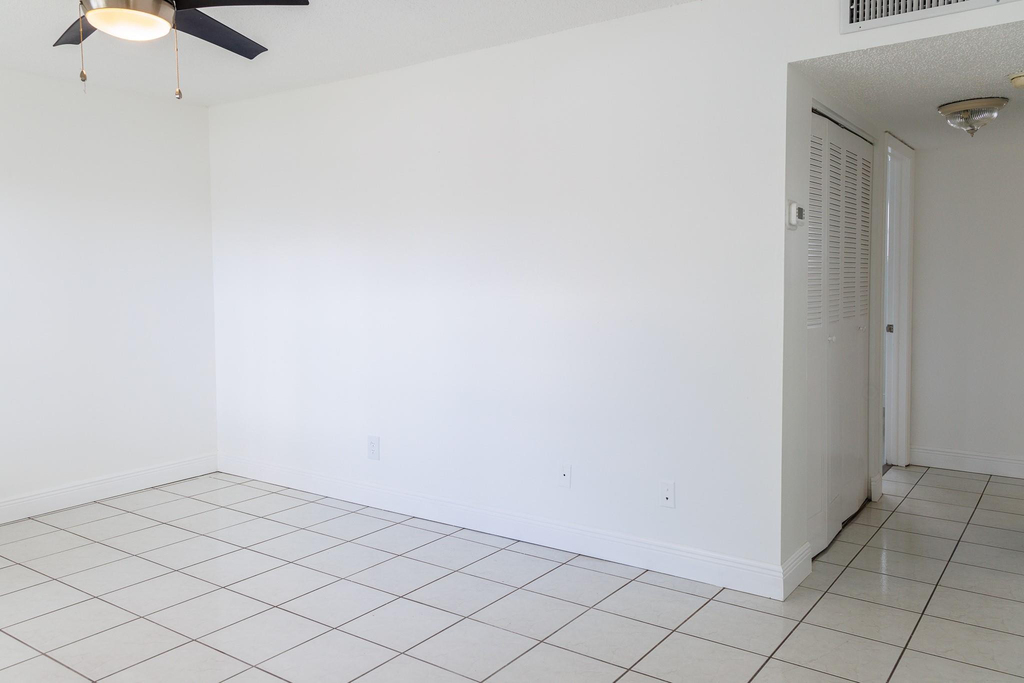 6211 Sw 37th Street - Photo 23