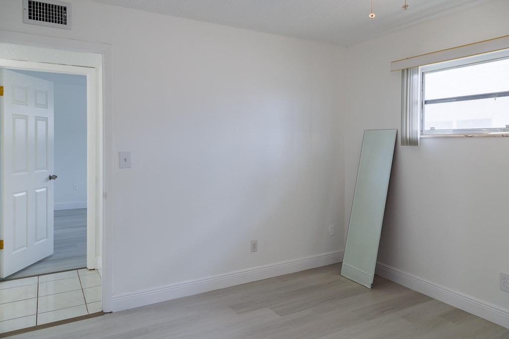 6211 Sw 37th Street - Photo 10