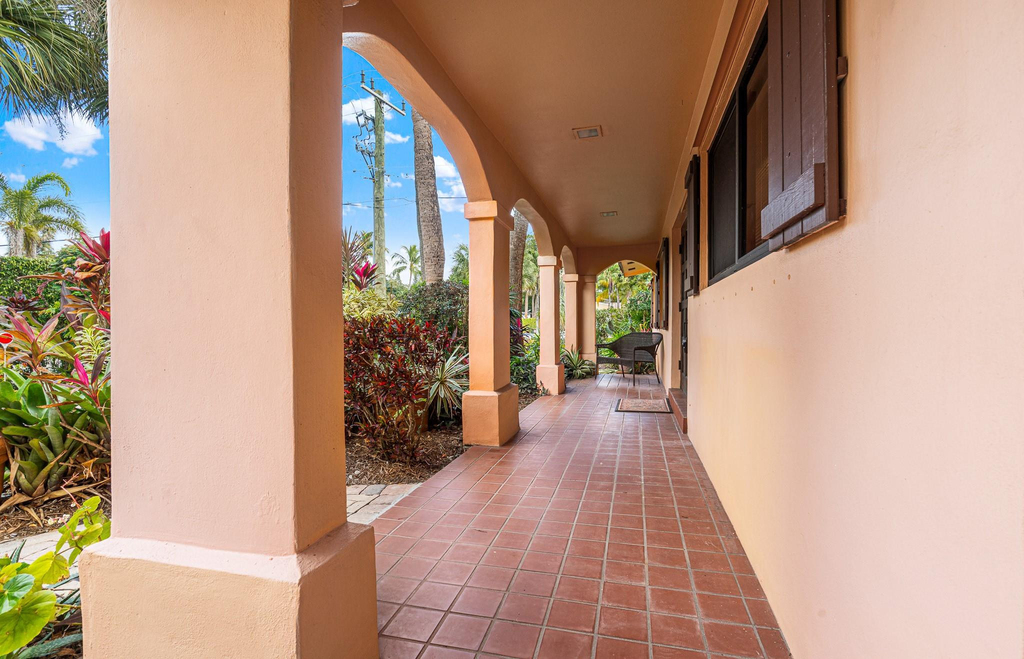 708 Nw 6th Drive - Photo 10