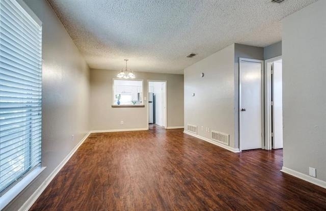 627 Texas Street - Photo 1