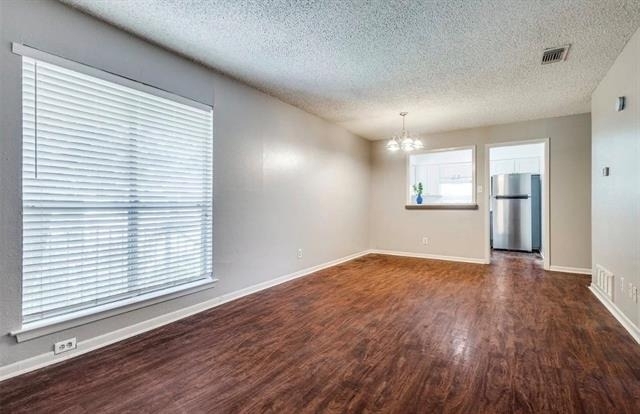 627 Texas Street - Photo 2